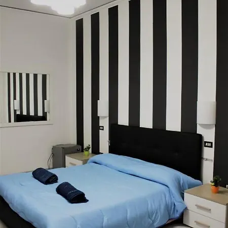 B&B Napoli Centrale Alojamento de Acomodação e Pequeno-almoço Nápoles